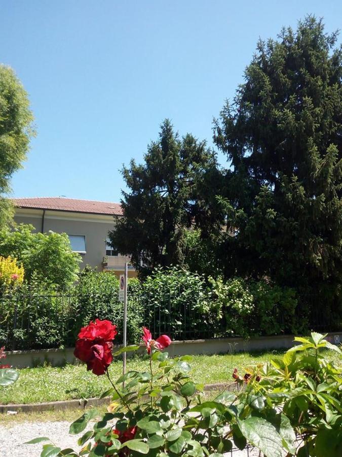 B&B Delle Arti Crema Buitenkant foto